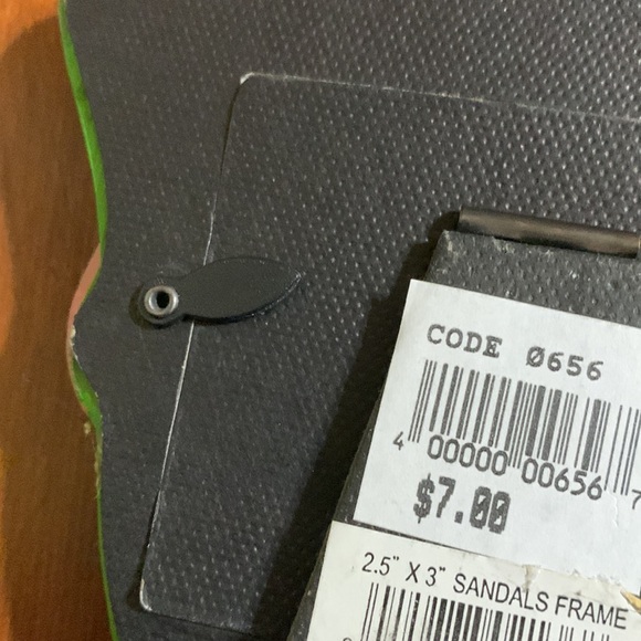 Sandal’s Frame- 2.5” x 3” Photo size of Frame - Picture 10 of 10